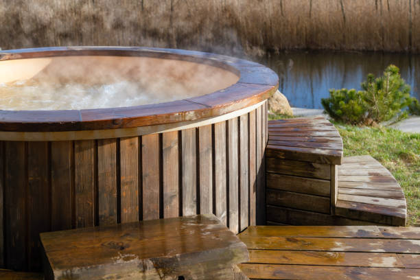 Hot-tub: Choose The Right Desinfection Option iopool